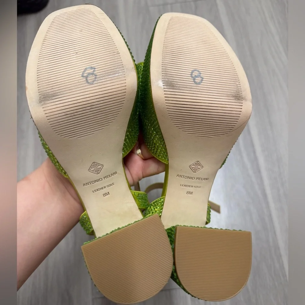 NWT Antonio Melani Babs Rhinestone Platform Heels Size 8 Lime Green